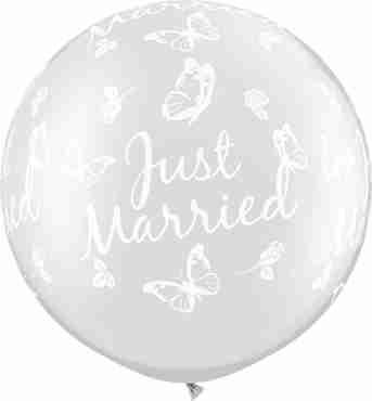 Just Married Roses and Butterflies Pearl White Latex Round 36in/90cm